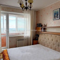 Продам квартиру, Амосова ул. , 34 , 4  ком., 86 м², капитальный ремонт 