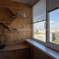 Продам квартиру, Амосова ул. , 34 , 4  ком., 86 м², капитальный ремонт 