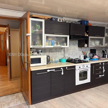 Продам дом, Волынская ул. , 65 м², 3.60 сот., капитальный ремонт 