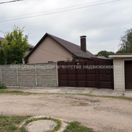 Продам дом, Волынская ул. , 65 м², 3.60 сот., капитальный ремонт