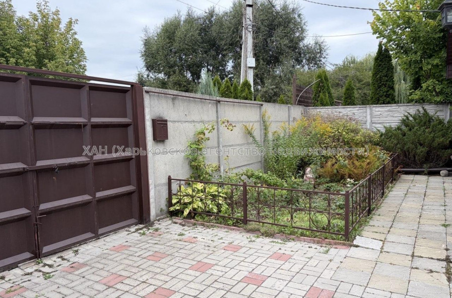 Продам дом, Волынская ул. , 65 м², 3.60 сот., капитальный ремонт 