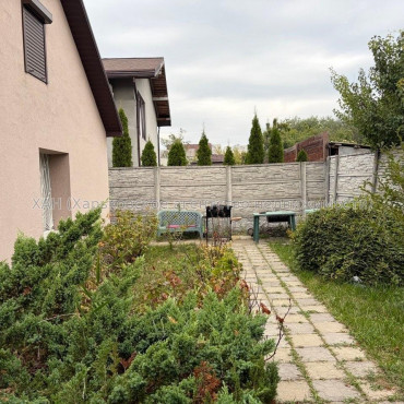 Продам дом, Волынская ул. , 65 м², 3.60 сот., капитальный ремонт 