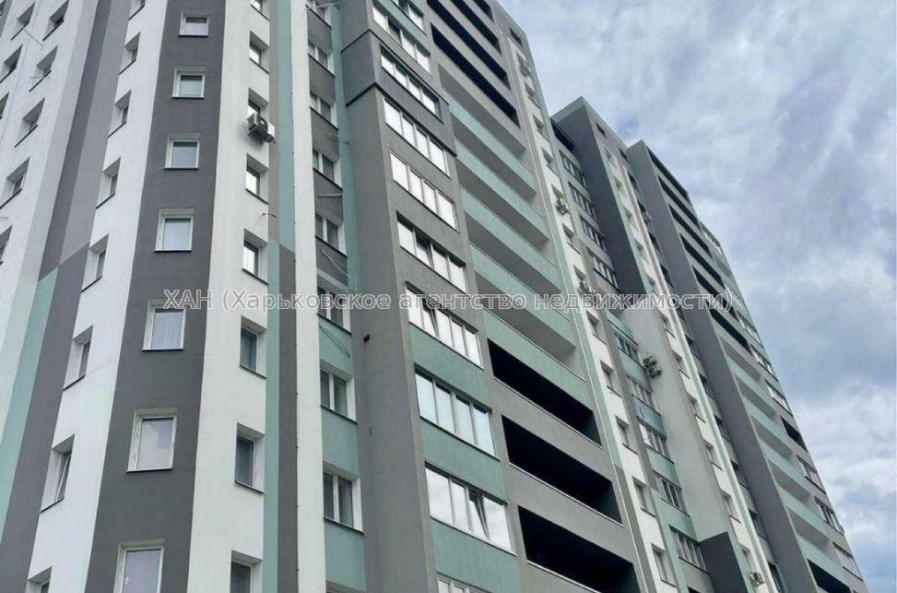 Продам квартиру, Лисаветинская ул. , 1 кім., 42 м², без внутренних работ 