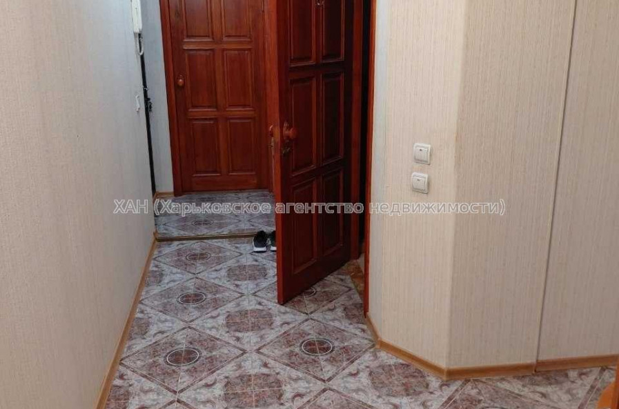 Продам квартиру, Тракторостроителей просп. , 4 кім., 67 м², евроремонт 