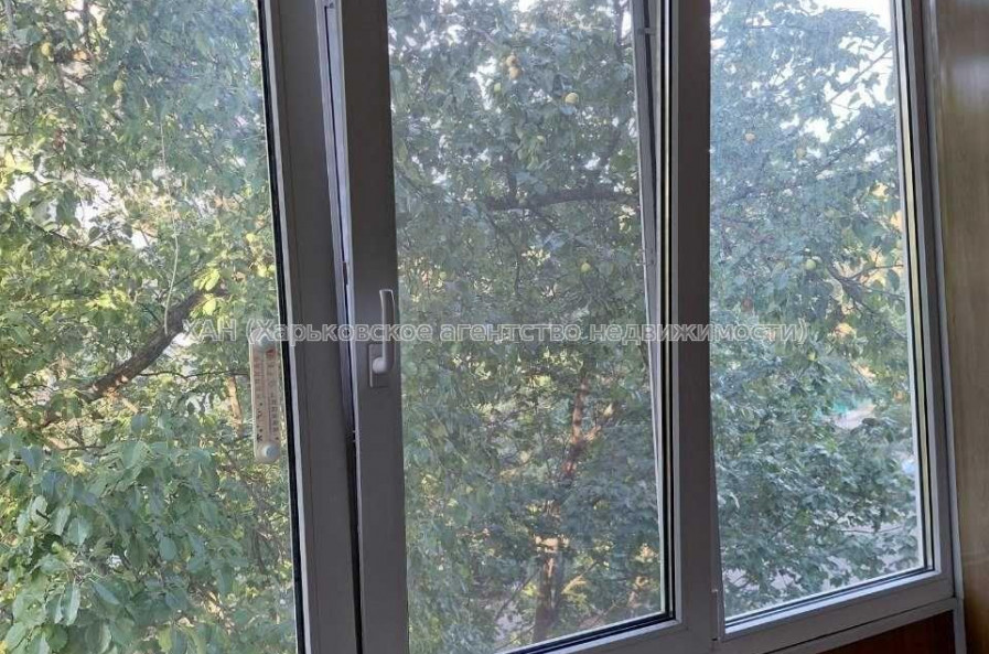 Продам квартиру, Тракторостроителей просп. , 4 кім., 67 м², евроремонт 