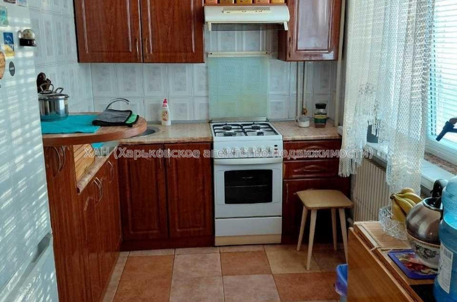 Продам квартиру, Тракторостроителей просп. , 4 кім., 67 м², евроремонт 