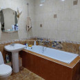 Продам квартиру, Тракторостроителей просп. , 4 кім., 67 м², евроремонт 