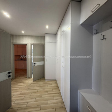 Продам квартиру, Пискуновский пер. , 2  ком., 60 м², авторский дизайн 