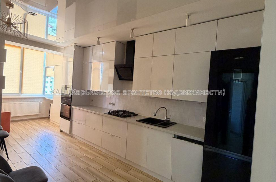 Продам квартиру, Пискуновский пер. , 2  ком., 60 м², авторский дизайн 