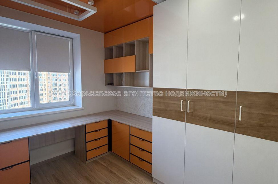 Продам квартиру, Пискуновский пер. , 2  ком., 60 м², авторский дизайн 
