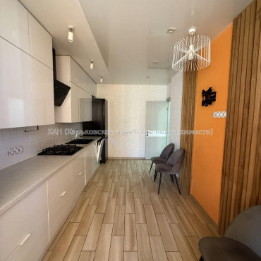 Продам квартиру, Пискуновский пер. , 2  ком., 60 м², авторский дизайн 