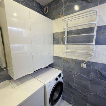 Продам квартиру, Пискуновский пер. , 2  ком., 60 м², авторский дизайн 
