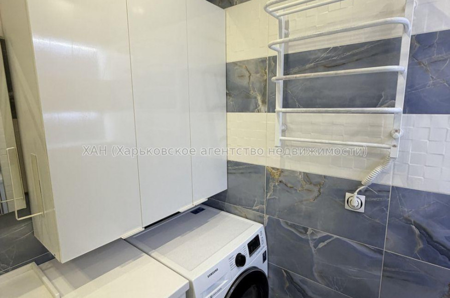 Продам квартиру, Пискуновский пер. , 2  ком., 60 м², авторский дизайн 