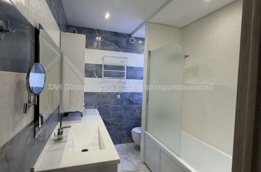 Продам квартиру, Пискуновский пер. , 2  ком., 60 м², авторский дизайн 