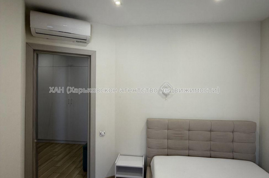Продам квартиру, Пискуновский пер. , 2  ком., 60 м², авторский дизайн 