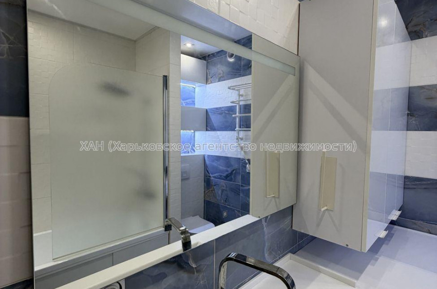 Продам квартиру, Пискуновский пер. , 2  ком., 60 м², авторский дизайн 