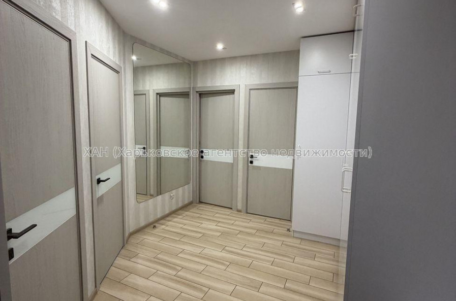 Продам квартиру, Пискуновский пер. , 2  ком., 60 м², авторский дизайн 