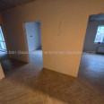 Продам квартиру, Победы просп. , 2  ком., 69 м², без отделочных работ 