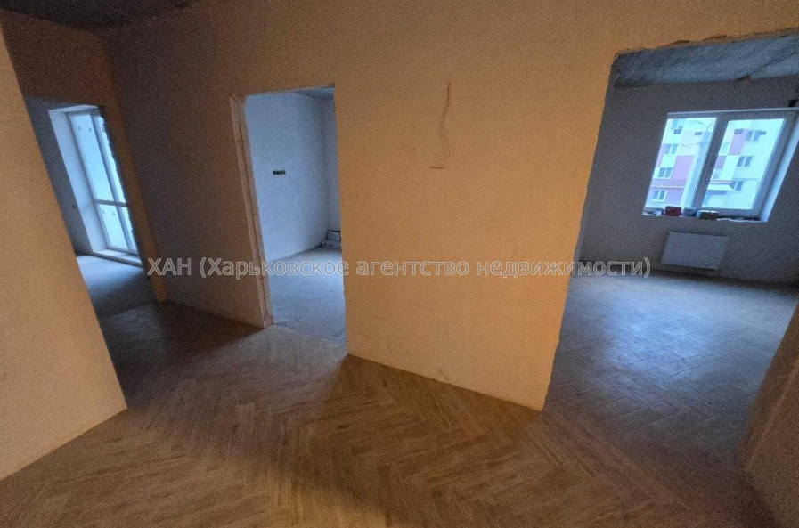 Продам квартиру, Победы просп. , 2  ком., 69 м², без отделочных работ 