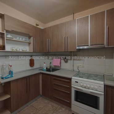 Сдам квартиру, Соборности Украины ул. , 1  ком., 38 м², капитальный ремонт 