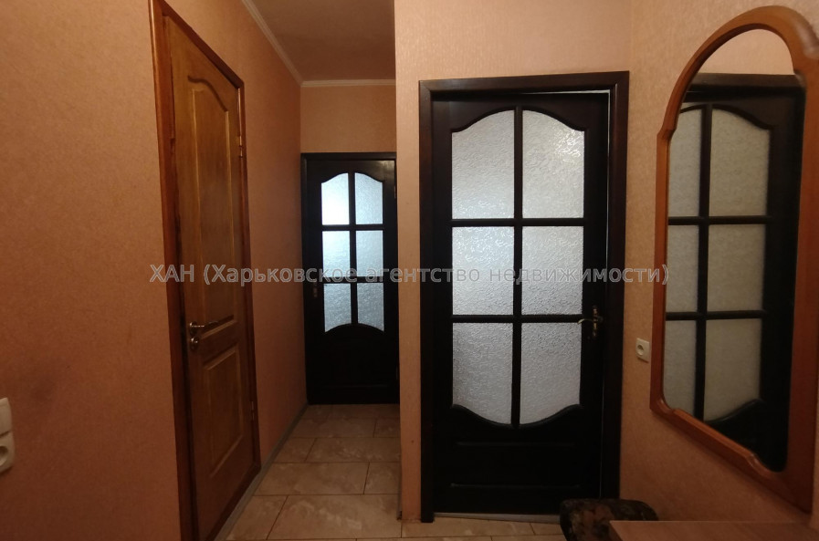 Сдам квартиру, Соборности Украины ул. , 1  ком., 38 м², капитальный ремонт 