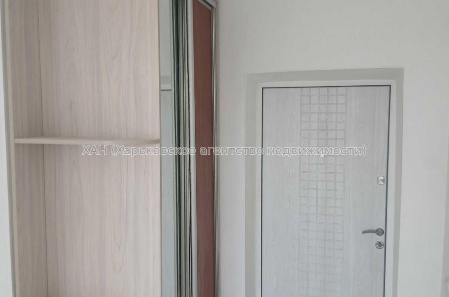 Продам квартиру, Ньютона ул. , 2  ком., 46.10 м², евроремонт 