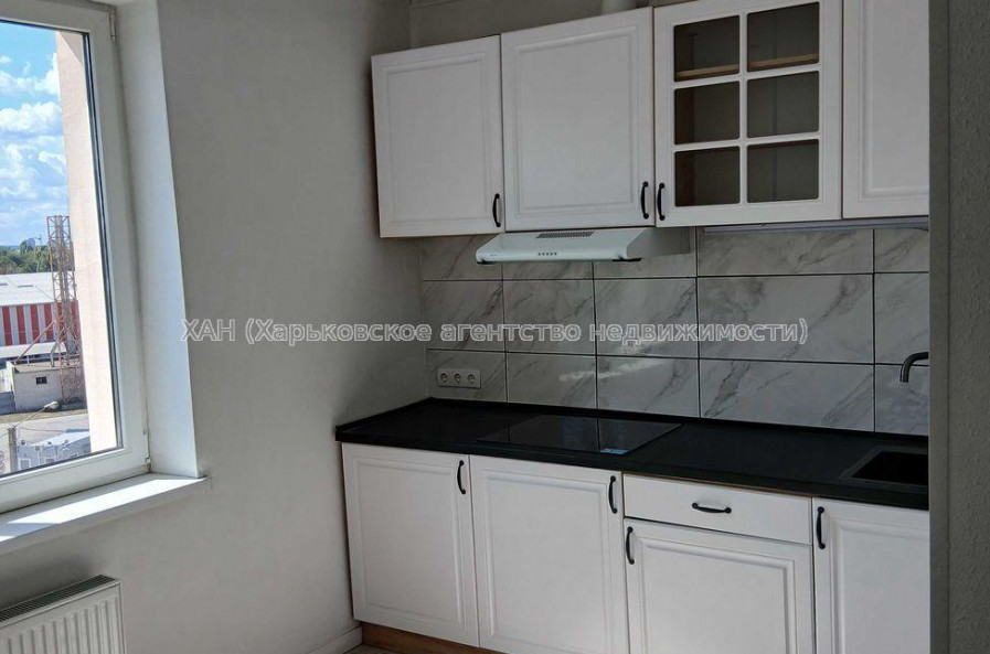 Продам квартиру, Ньютона ул. , 2  ком., 46.10 м², евроремонт 