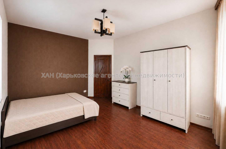 Продам квартиру, Науки просп. , 3 кім., 102 м², авторский дизайн 