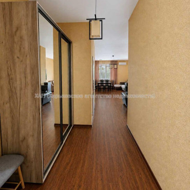 Продам квартиру, Науки просп. , 3 кім., 102 м², авторский дизайн 