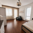 Продам квартиру, Науки просп. , 3 кім., 102 м², авторский дизайн 