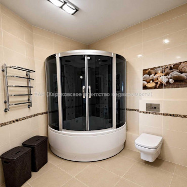 Продам квартиру, Науки просп. , 3 кім., 102 м², авторский дизайн 