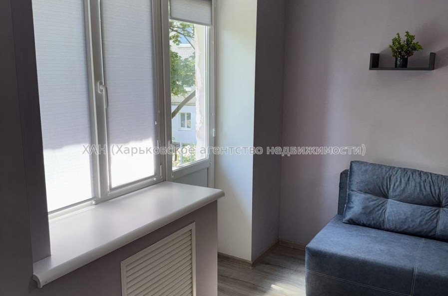 Продам квартиру, Защитников Неба ул. , 2  ком., 46 м², евроремонт 
