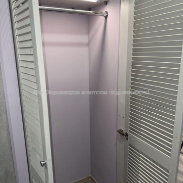 Продам квартиру, Защитников Неба ул. , 2  ком., 46 м², евроремонт 