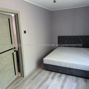 Продам квартиру, Защитников Неба ул. , 2  ком., 46 м², евроремонт 