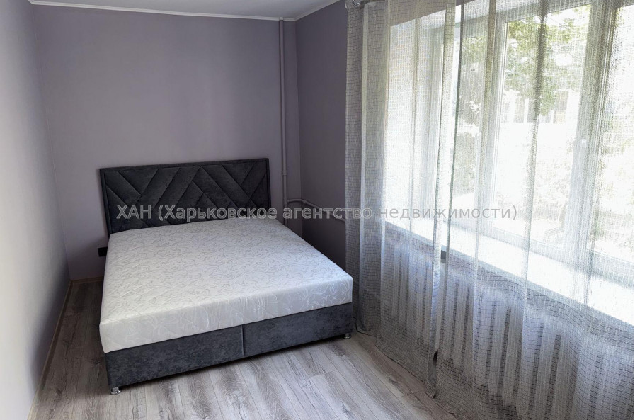 Продам квартиру, Защитников Неба ул. , 2  ком., 46 м², евроремонт 