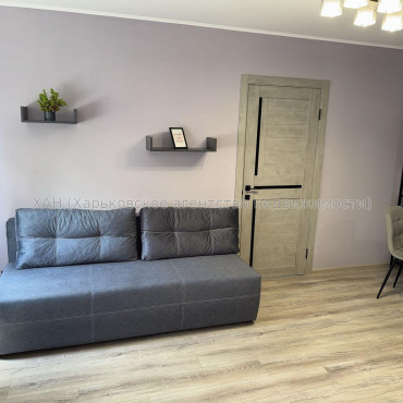 Продам квартиру, Защитников Неба ул. , 2  ком., 46 м², евроремонт 