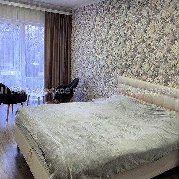 Продам квартиру, Героев Харькова просп. , 2 кім., 70 м², евроремонт 
