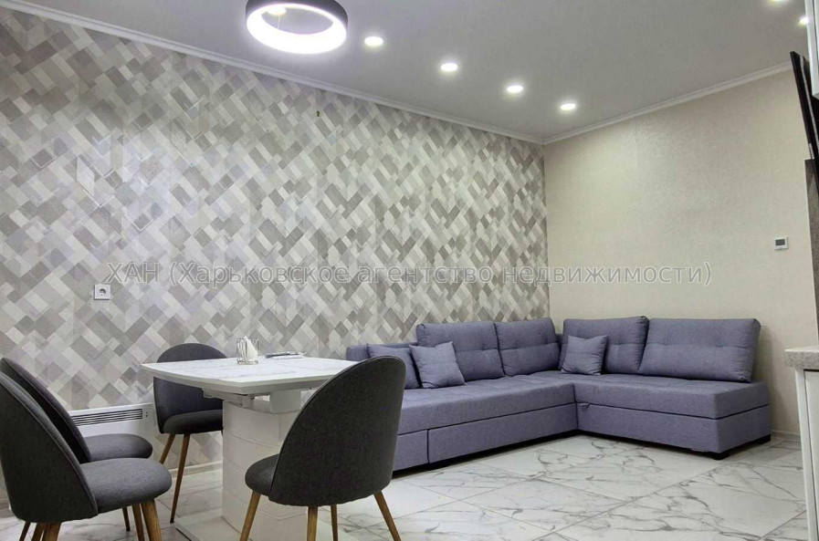 Продам квартиру, Героев Харькова просп. , 2 кім., 70 м², евроремонт 