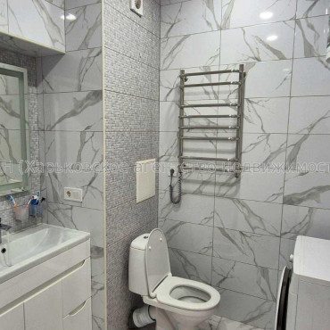 Продам квартиру, Героев Харькова просп. , 2 кім., 70 м², евроремонт 