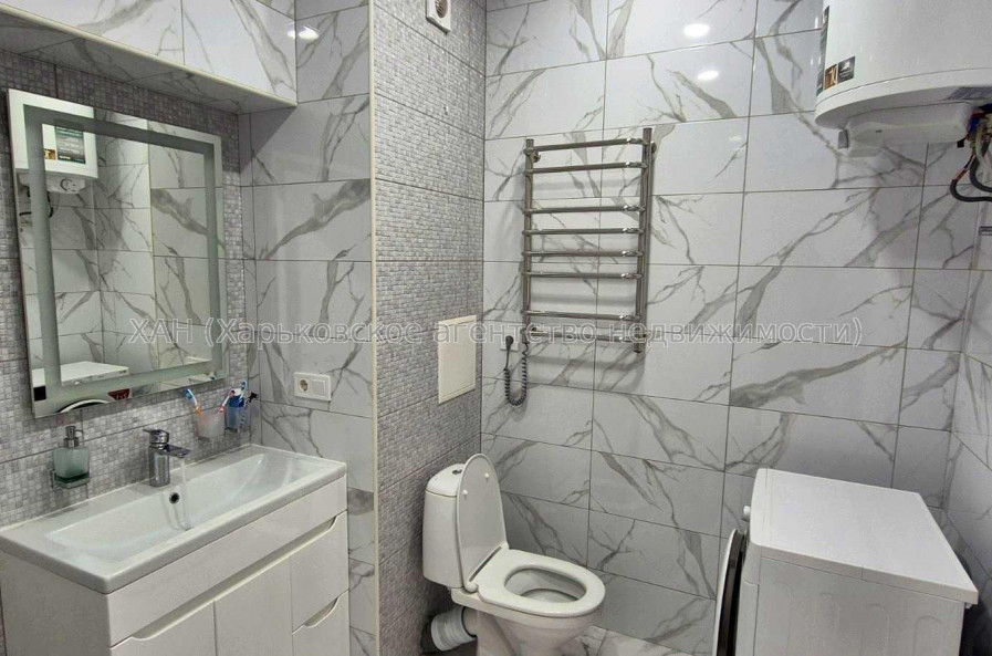 Продам квартиру, Героев Харькова просп. , 2 кім., 70 м², евроремонт 