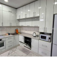 Продам квартиру, Героев Харькова просп. , 2 кім., 70 м², евроремонт 