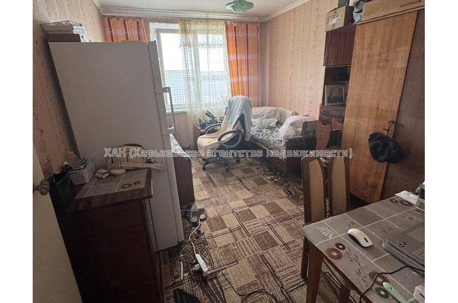 Продам квартиру, Победы просп. , 3  ком., 64.90 м², косметический ремонт 