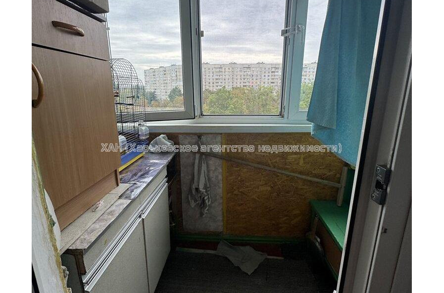 Продам квартиру, Победы просп. , 3  ком., 64.90 м², косметический ремонт 