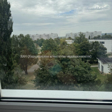 Продам квартиру, Победы просп. , 3  ком., 64.90 м², косметический ремонт 