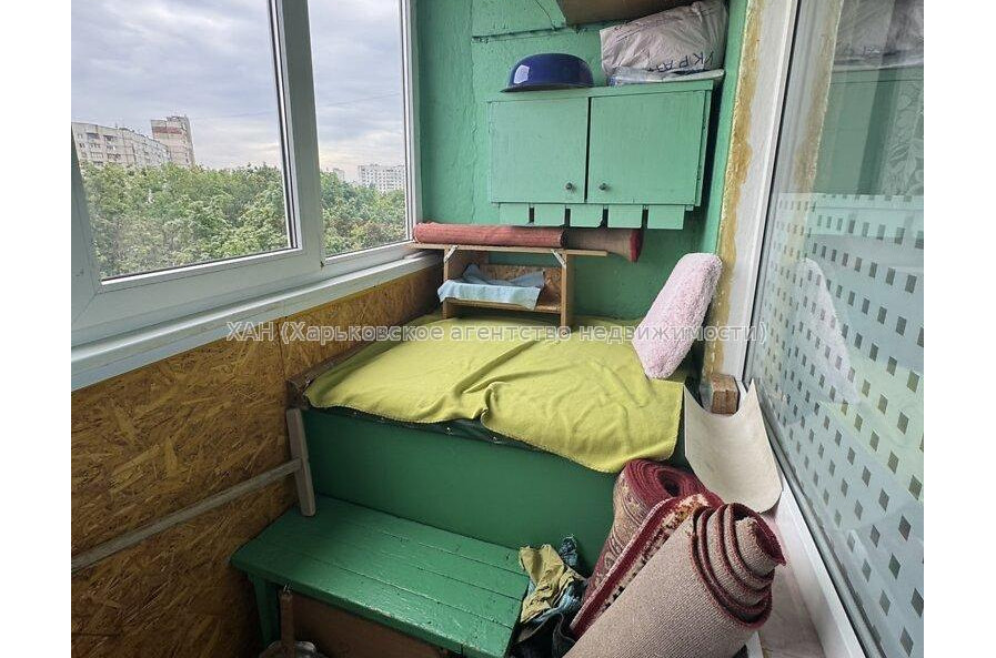 Продам квартиру, Победы просп. , 3  ком., 64.90 м², косметический ремонт 