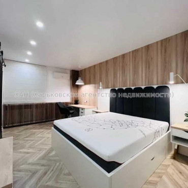 Продам квартиру, Клочковская ул. , 2 кім., 62 м², авторский дизайн 