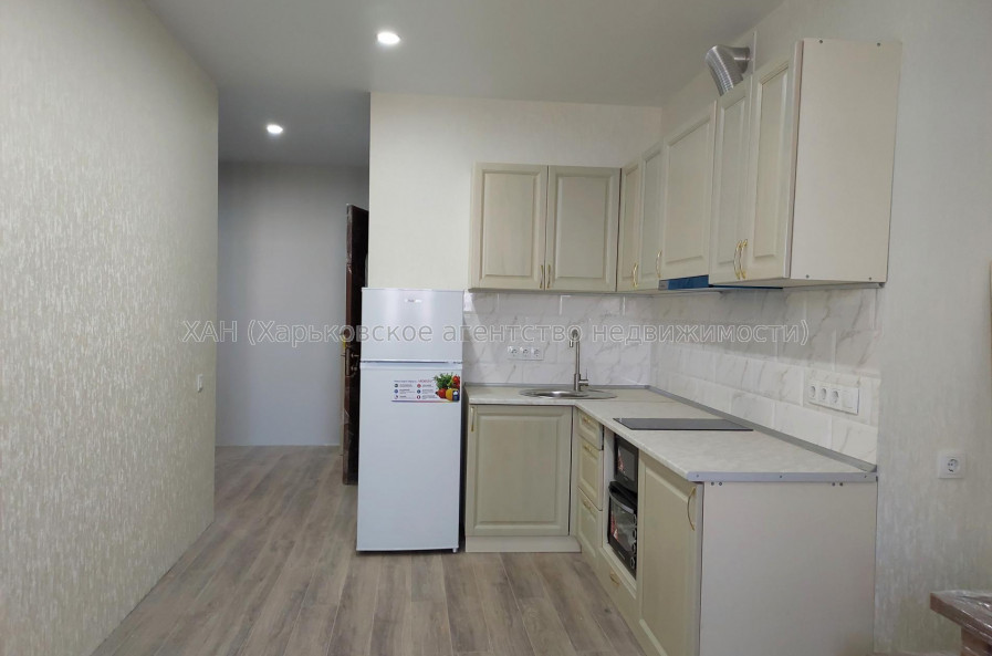 Продам квартиру, Мира ул. , 1  ком., 40.60 м², капитальный ремонт 