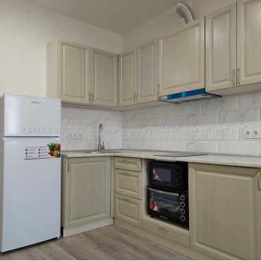 Продам квартиру, Мира ул. , 1  ком., 40.60 м², капитальный ремонт 