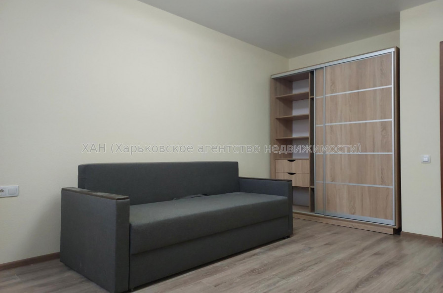 Продам квартиру, Мира ул. , 1  ком., 40.60 м², капитальный ремонт 