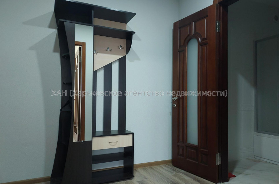 Продам квартиру, Мира ул. , 1  ком., 40.60 м², капитальный ремонт 